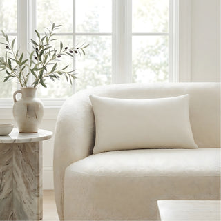 Luxe Saddle Wrinkleless Leather Throw Pillow | Ultra‑Plump Fill | Buttery Soft Feel | Easy‑Clean Cushion | Lumbar (B)
